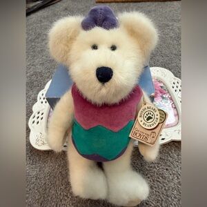 Boyds Bear Plush named Egbert Q. Bearsford Easter Collection